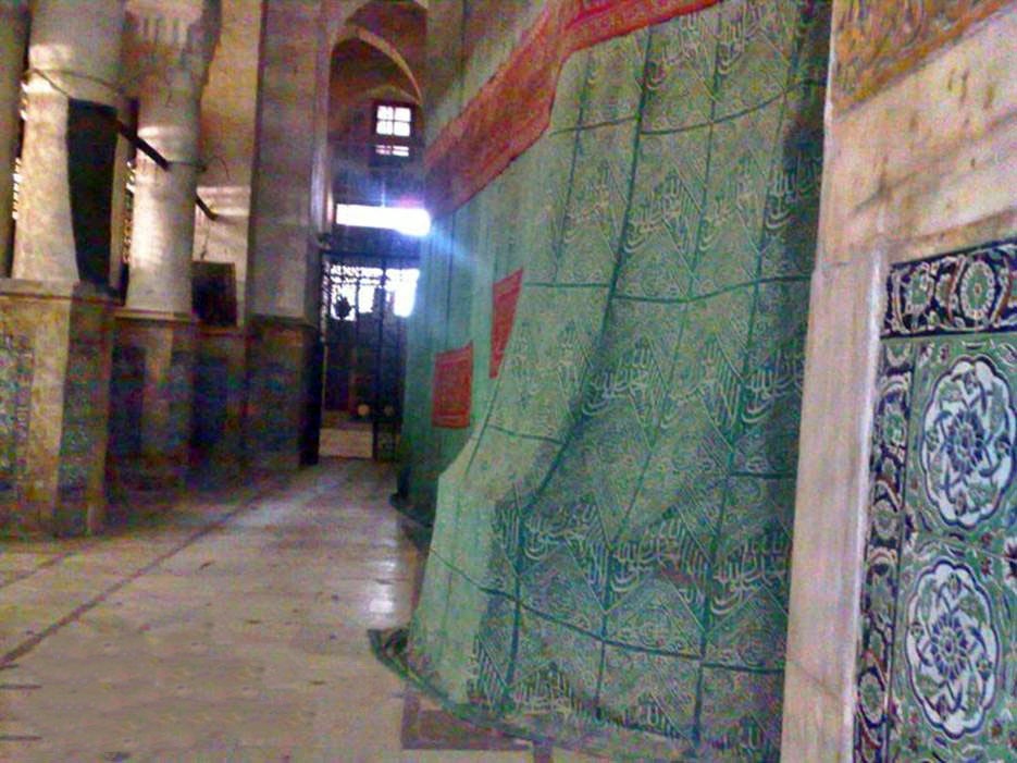 Inside Rawdah Mubarak Tomb of Prophet Muhammad من داخل روضة رسول الحجرة النبویة القبر الشریف صلی اللہ علیہ وسلم 09